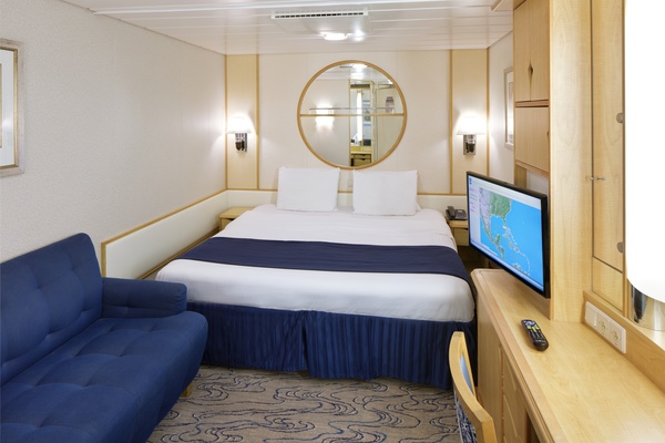 RCI, Voyager of the Seas, Interior.jpg